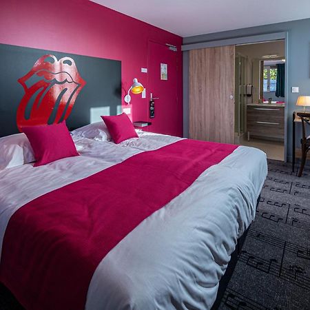 L'Auberge Des Artistes Nieul-sur-l'Autise Buitenkant foto