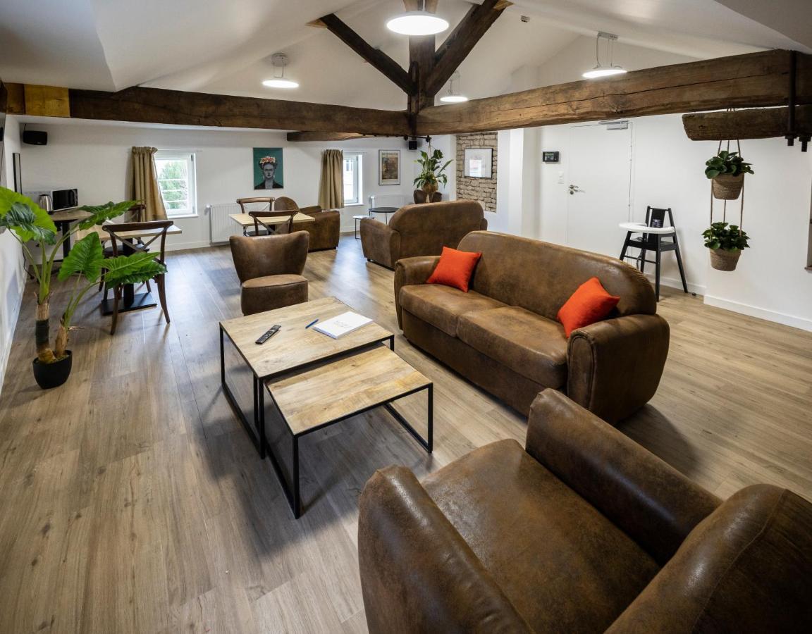 L'Auberge Des Artistes Nieul-sur-l'Autise Buitenkant foto