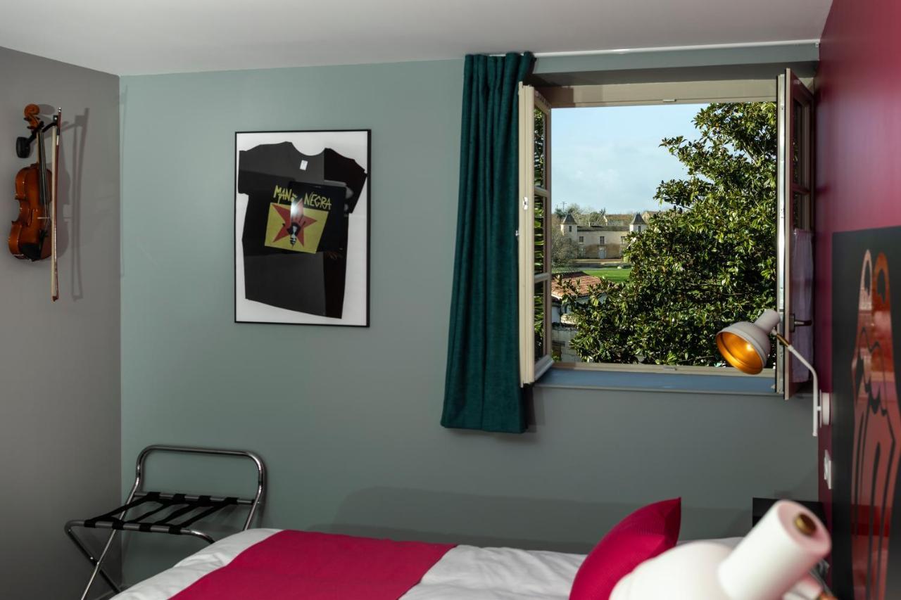 L'Auberge Des Artistes Nieul-sur-l'Autise Buitenkant foto