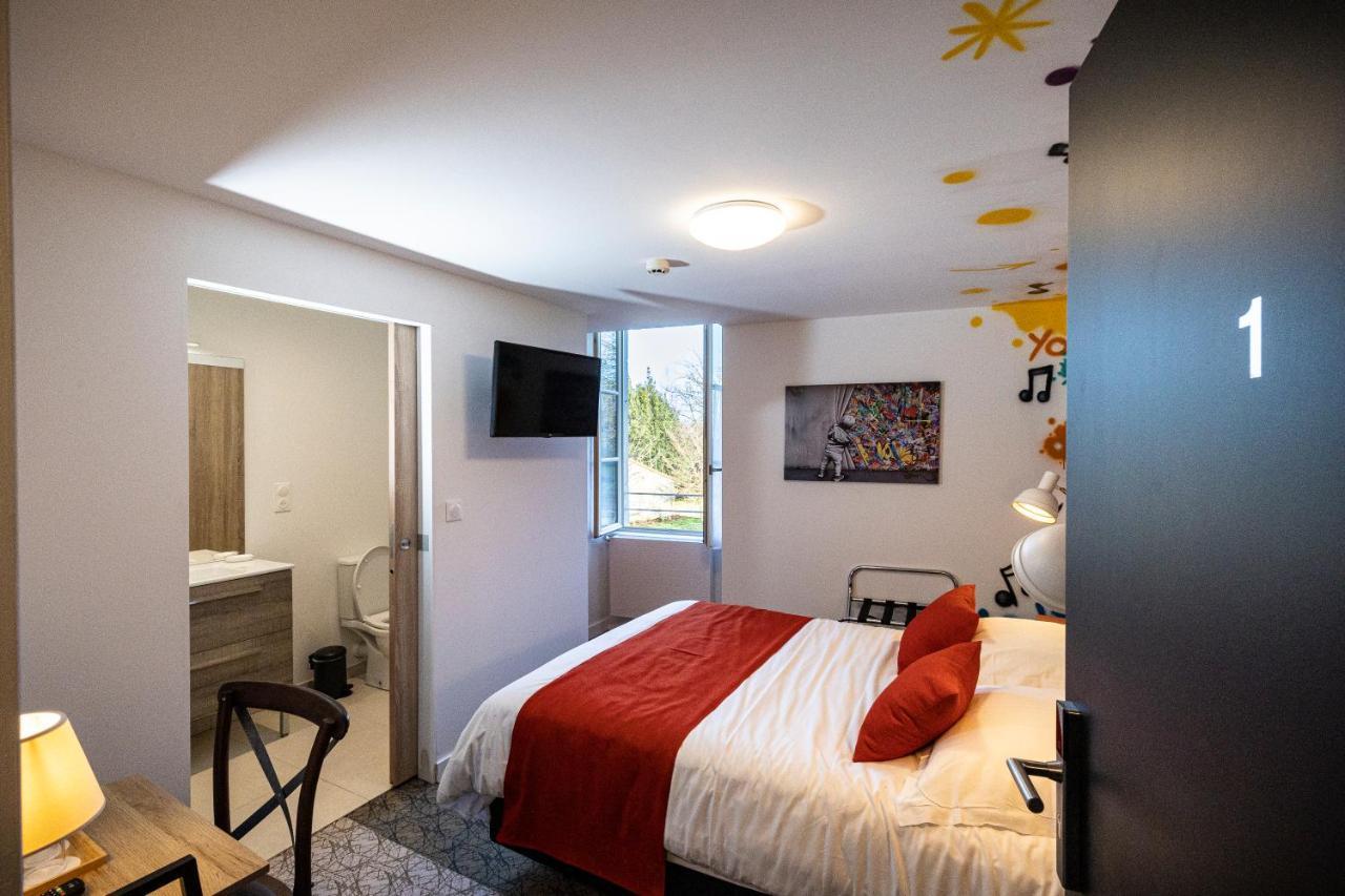 L'Auberge Des Artistes Nieul-sur-l'Autise Buitenkant foto